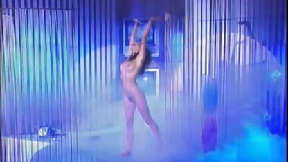 Babe Curvy aux gros seins naturels se fait baiser video x amateur en streaming